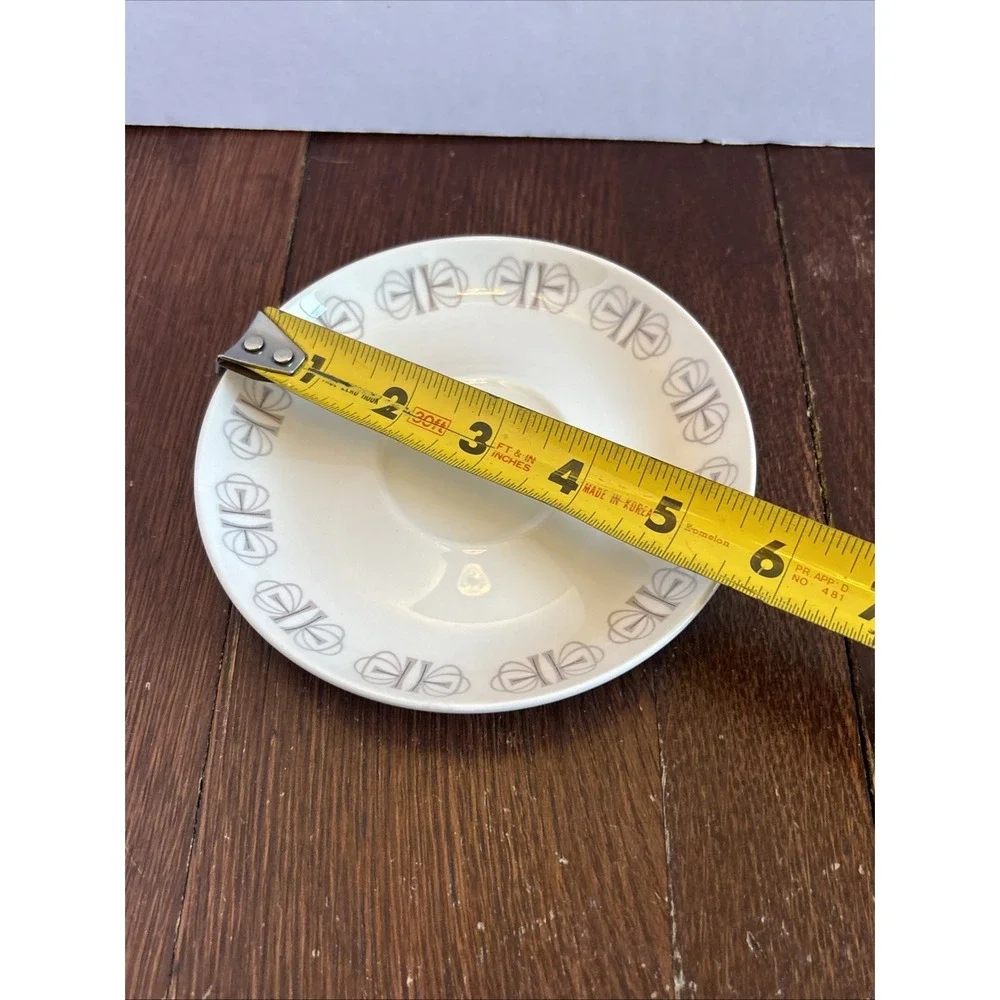 5‎ pc place setting Franciscan Merry Go Round  White Stone Ware  Pre-owned